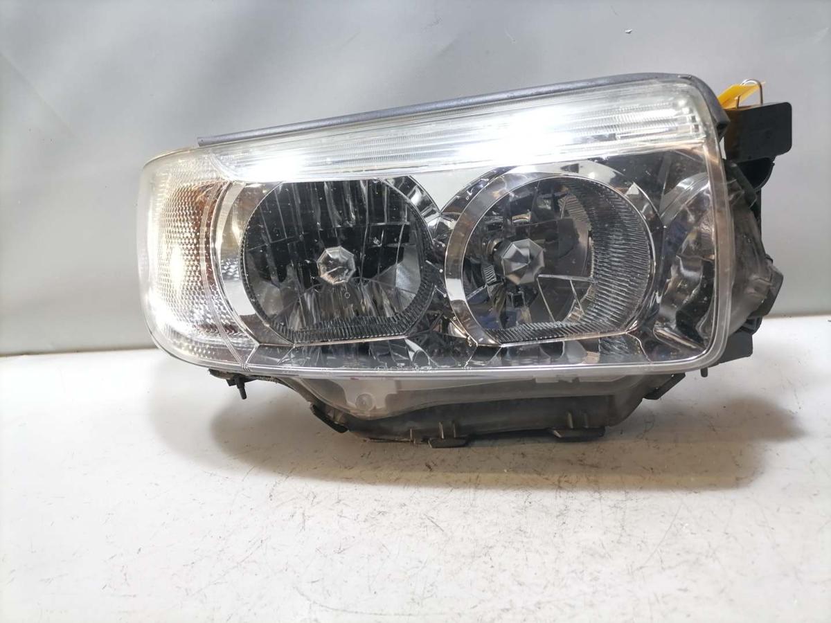 Subaru Forester SG original Scheinwerfer vorn rechts Halogen Facelift Bj.2007